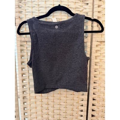 90 Degrees Twist Front Hemline Tank Top S Gray Cropped Crew Neckline Sleeveless - Thumbnail 5