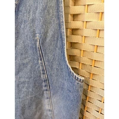 Women’s Denim Mini Dress Light Wash Sleeveless Frayed Hem Overall Style Large - Thumbnail 6
