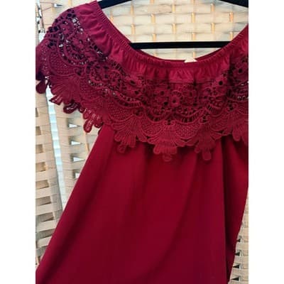 Tovia Off The Shoulder Lace Blouse Small Maroon Eyelet Trim Crochet Boho - Thumbnail 2