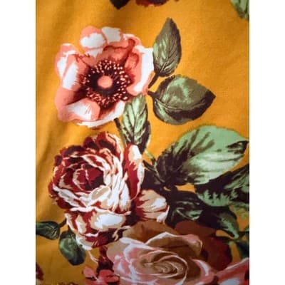 By & By Flower Print Short Cap Sleeve Blouse S Yellow Front Twist Details Crop - Thumbnail 9