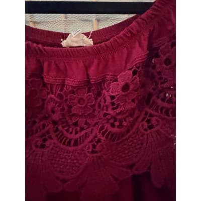 Tovia Off The Shoulder Lace Blouse Small Maroon Eyelet Trim Crochet Boho - Thumbnail 7
