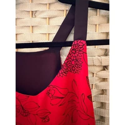 Women's Floral Print V Neck Camisole Wide Shoulder Strap Sleeveless Top Red - Thumbnail 6