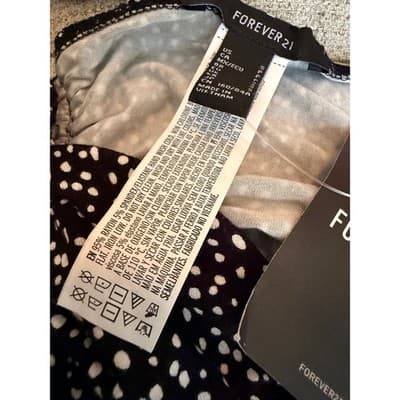 Forever 21 Ruched Sweetheart Crop Top S Black Ditsy Polka Dot Sleeveless NWT - Thumbnail 10