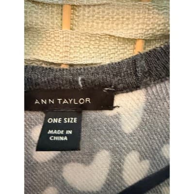 Ann Taylor Heart Print Open Front Poncho Cardigan OS Black Lightweight Wrap Shaw - Thumbnail 5
