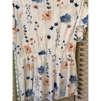 SHEIN Curve Plus Size Boho Floral Printed Lace Trim Top 1X White Short Sleeve - Thumbnail 9