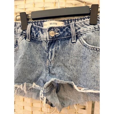 Hollister Denim Shorts Women's 10 Light Wash Frayed Raw Hem Distressed - Thumbnail 9
