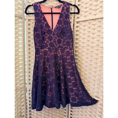 French Connection Elena V Neck Mini Dress Small 4 Navy Blue Crochet Fully Lined - Thumbnail 3