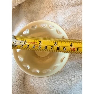 Lenox Ivory Porcelain Heart Cutout Votive Candle Holder Gold Accent IOB - Thumbnail 13