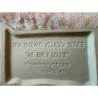 Dept 56 Heritage Village Snow Village The Emily Louise Ship Dock Lighted Set - Thumbnail 20