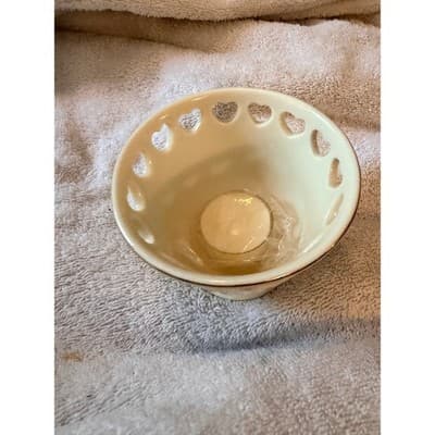 Lenox Ivory Porcelain Heart Cutout Votive Candle Holder Gold Accent IOB - Thumbnail 7