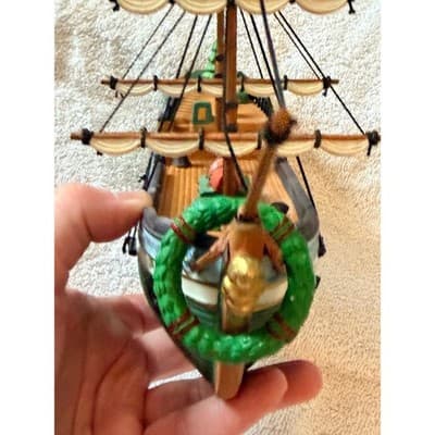 Dept 56 Heritage Village Snow Village The Emily Louise Ship Dock Lighted Set - Thumbnail 15
