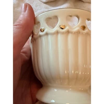 Lenox Ivory Porcelain Heart Cutout Votive Candle Holder Gold Accent IOB - Thumbnail 18