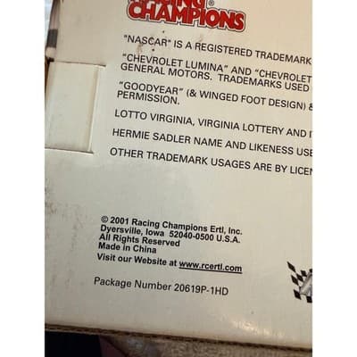 Racing Champions 2001 Hermie Sadler #13 Virginia Lottery Diecast 1:24 AUTOGRAPH - Thumbnail 4