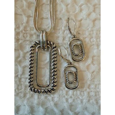 Silver Tone Triple Strand Necklace & Earrings Set Rectangle Pendant Jewelry - Thumbnail 16