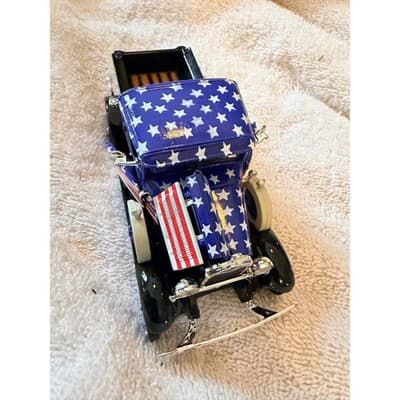 National Motor Museum Ford Model A Pickup Truck American Flag Diecast Car IOB - Thumbnail 4