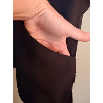 Elements Women's V Neckline Double Pocket Pull On Scrub Top Black Petite XL - Thumbnail 6