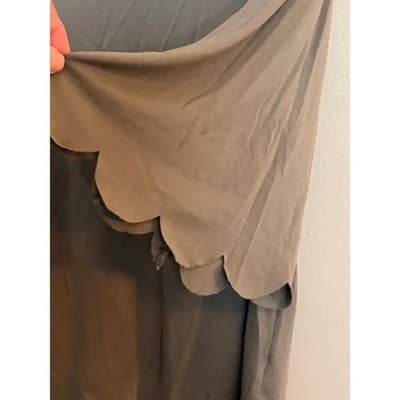 Umgee Scalloped Blouse Women's Gray Short Sleeve Crew Neck Blouse Small EUC - Thumbnail 6