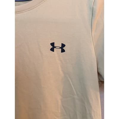 Under Armour Women’s Athletic Short Sleeve Crew Neck T-Shirt Yellow Size Small - Thumbnail 3