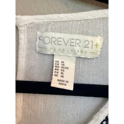 Forever 21 Embroidered Peasant Smocked Style Sleeveless Top White Blue XL NWOT - Thumbnail 5