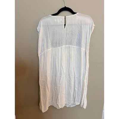 Forever 21 Embroidered Peasant Smocked Style Sleeveless Top White Blue XL NWOT - Thumbnail 10