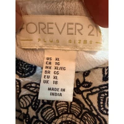 Forever 21 Embroidered Peasant Smocked Style Sleeveless Top White Blue XL NWOT - Thumbnail 12
