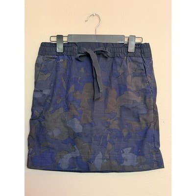 GAP Camo Print Tie Waist Mini Skirt Blue Green Pull On Casual Size XS EUC - Thumbnail 2