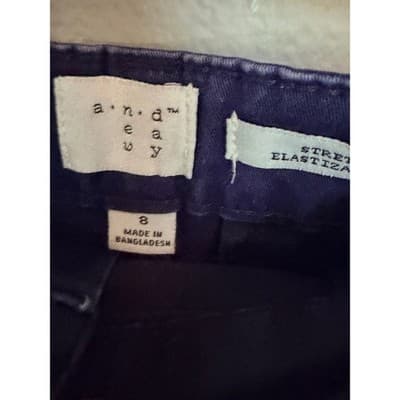A New Day Blue Chino Shorts Mid Rise Button Zip Casual Size 8 EUC - Thumbnail 6