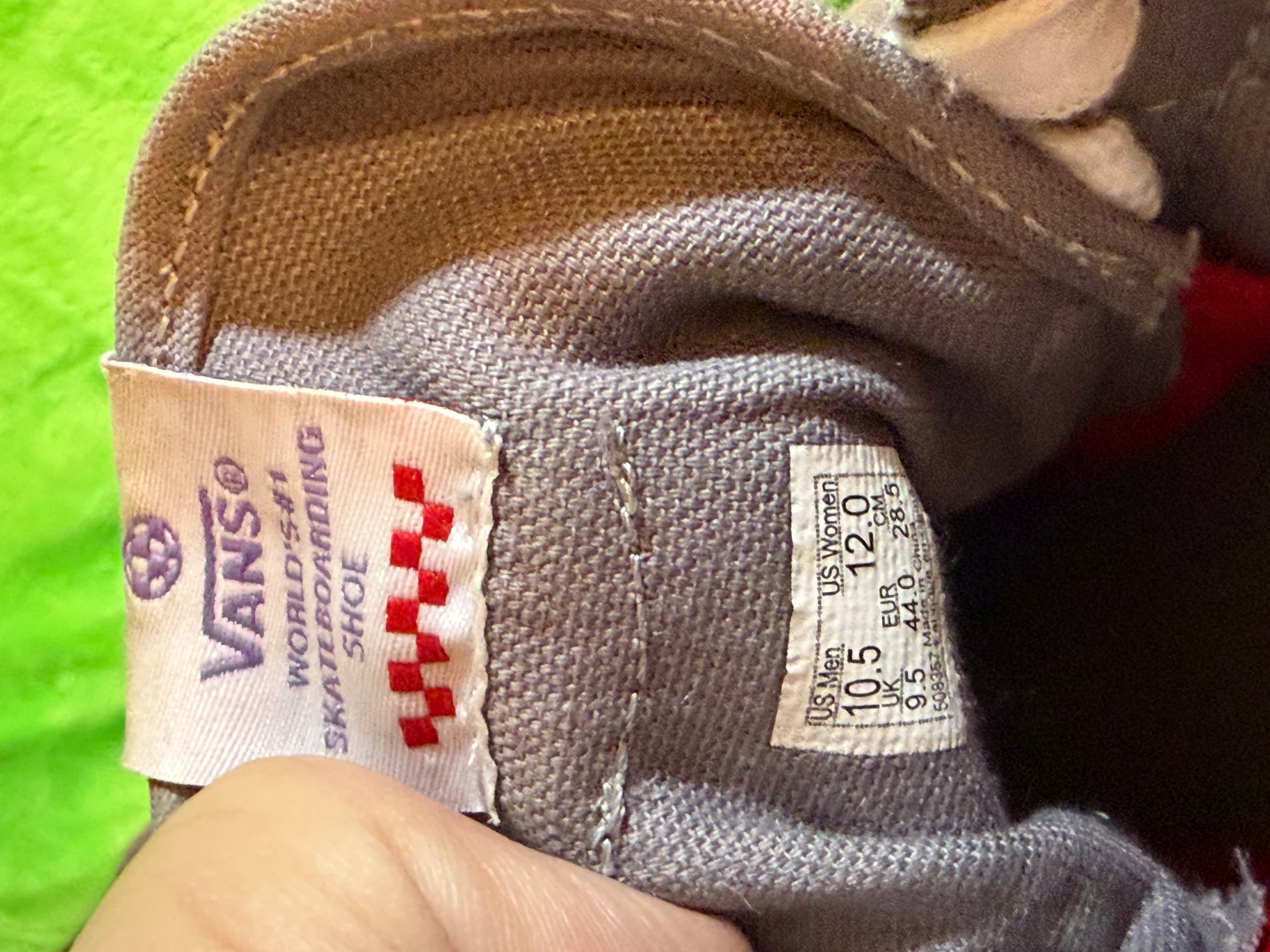 Vans The Lizzie high-top sneakers 10.5/12 in a Frost Gray and Asphalt colorway - Thumbnail 6