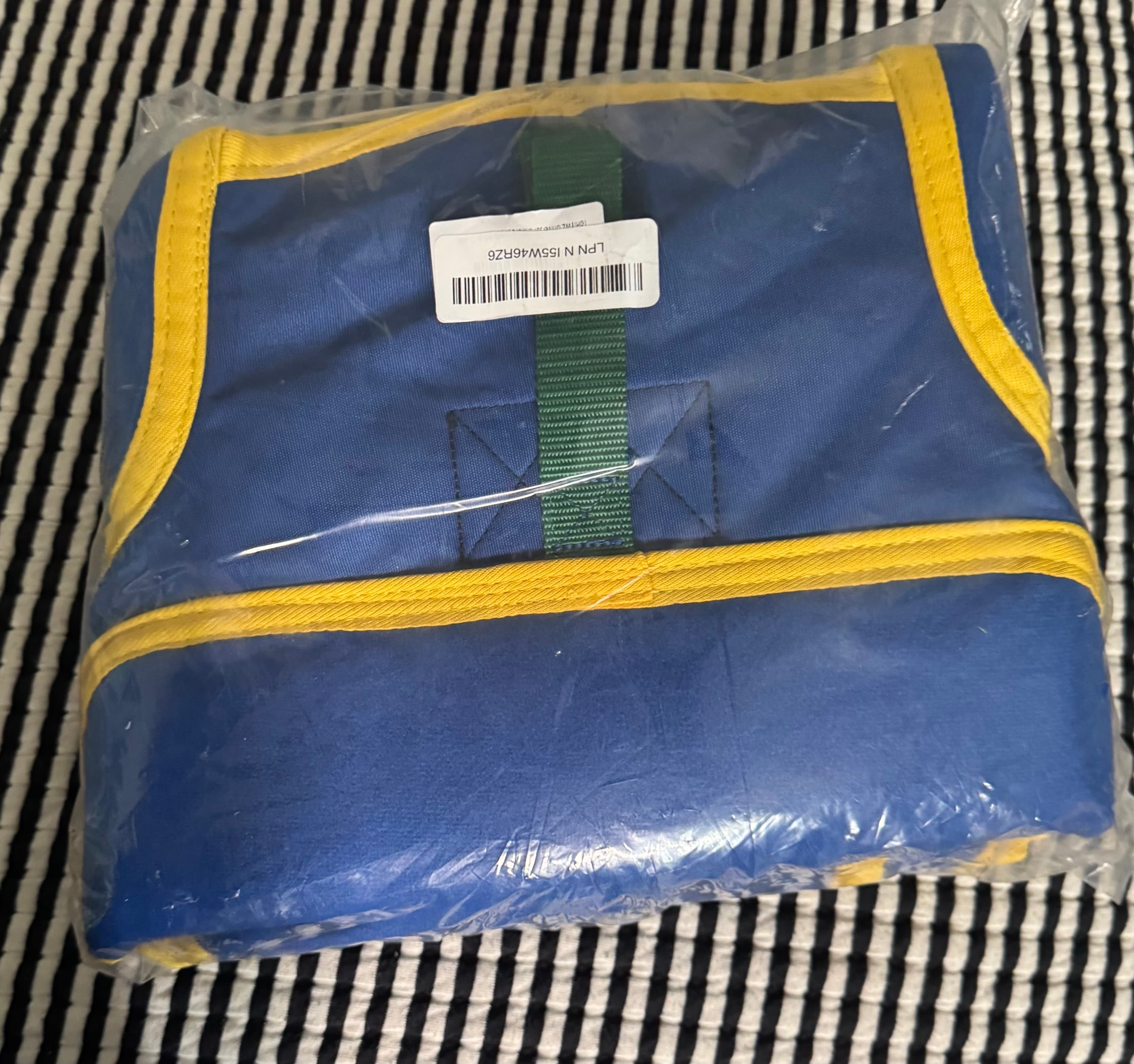 ToHiYWZ Blue & Yellow Patient Lift Sling - Size M, 450 lb Capacity, New in Package - Thumbnail 3