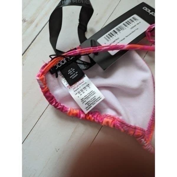 Boohoo Tropicana Tie Triangle Recycled Bikini Top NWT - Thumbnail 5