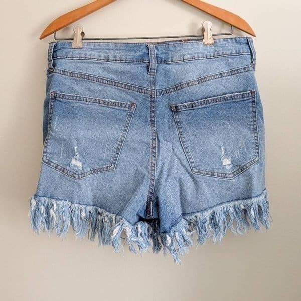 No Boundaries Juniors Super High Rise Festival Shorts - Thumbnail 5