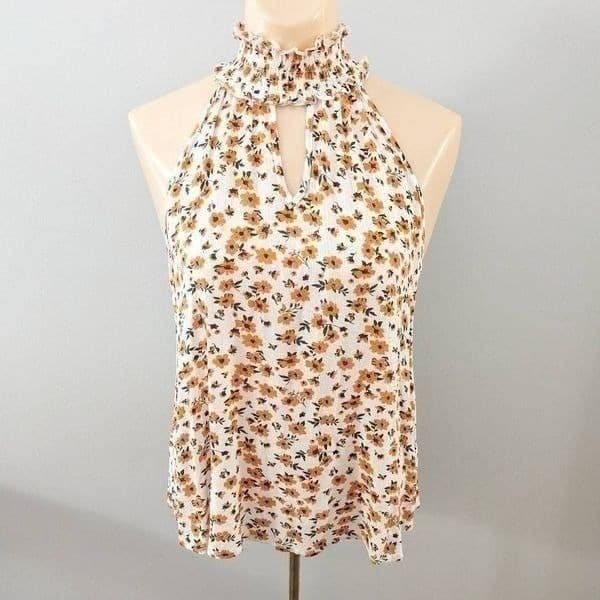 Francesca's Brinn Floral Keyhole Tank Top NWT - Thumbnail 6