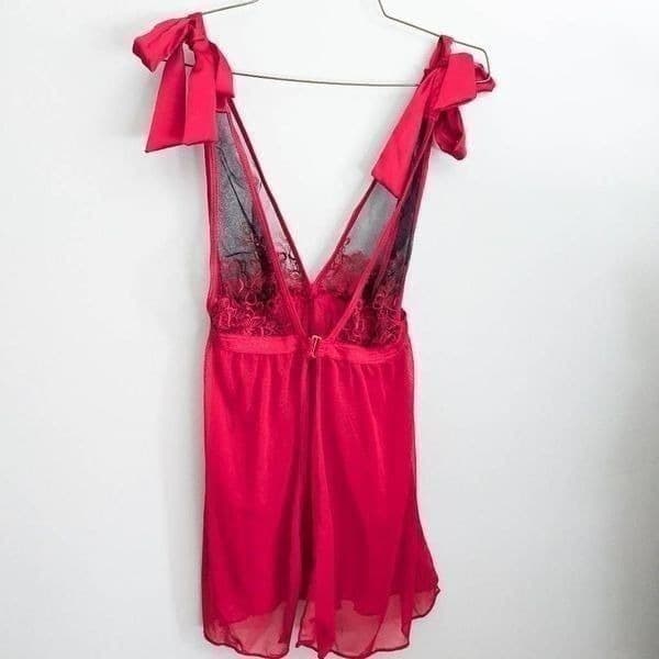 Seven Til Midnight Bed of Roses Babydoll Set NWOT - Thumbnail 3