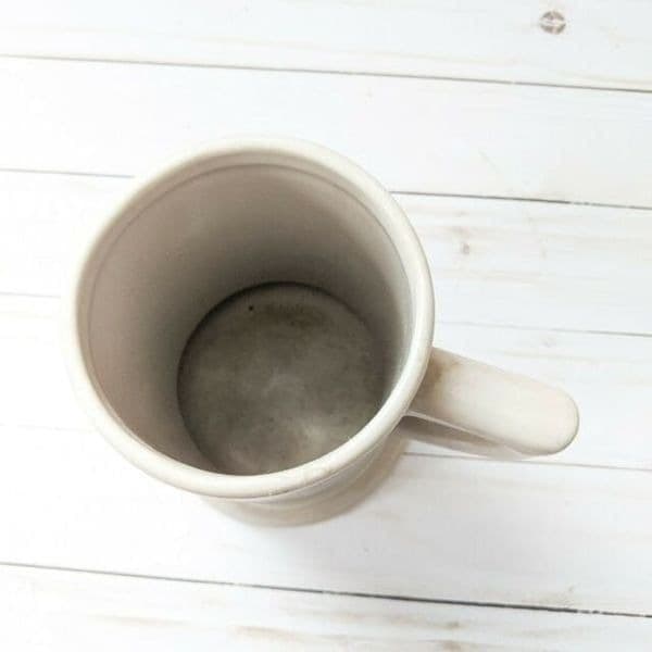 TELEFLORA "COWBOY ROPING CATTLE" MUG - Thumbnail 3
