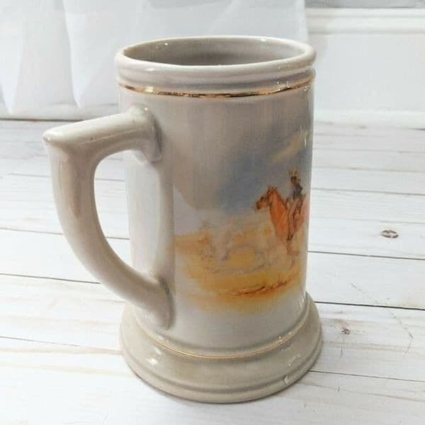 TELEFLORA "COWBOY ROPING CATTLE" MUG - Thumbnail 2