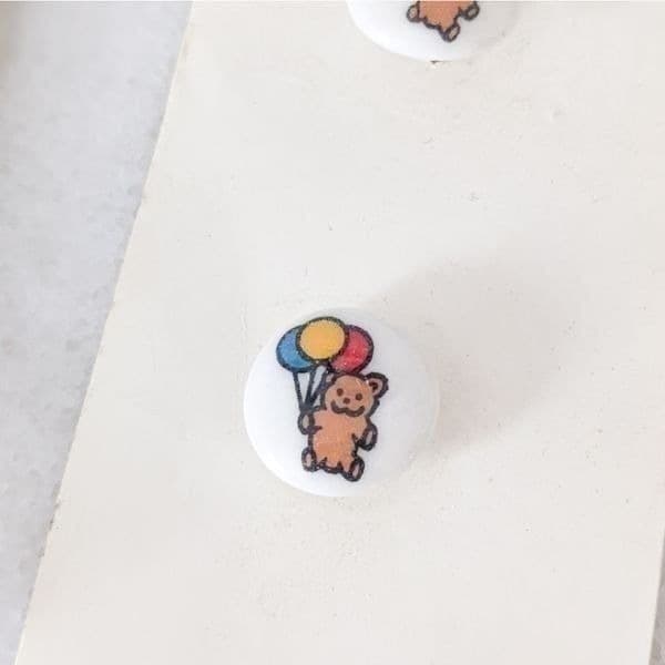 Vintage JHB International 4 Bears with Balloons Buttons - Thumbnail 2