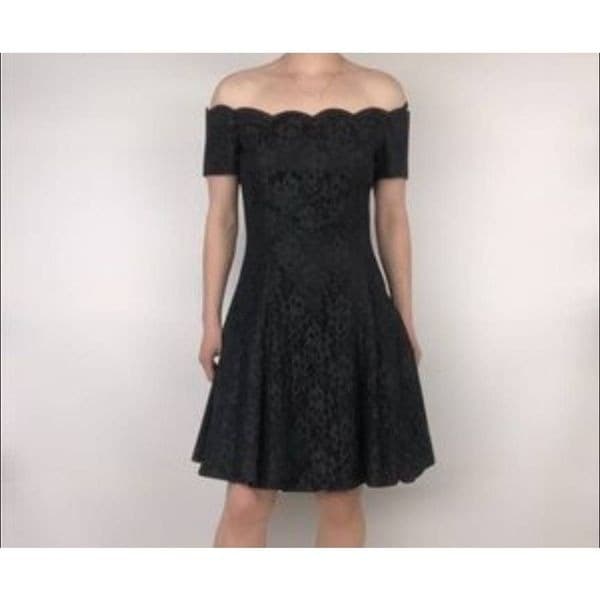 Vintage 90s Roberta Bridal Black Lace A-Line Dress 7/8