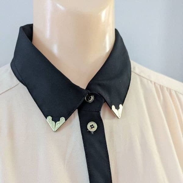 Forever 21 Button Up Collared Western Shirt - Thumbnail 2
