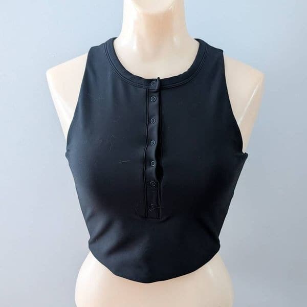YPB Curve Love Athletic Button Snap Crop Top Black - Thumbnail 3