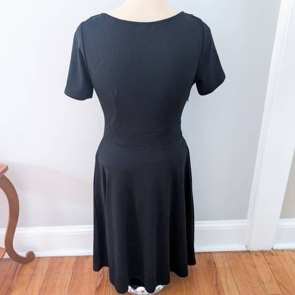 Black Cotton A-Line Dress with Pockets and Lace Trim - Thumbnail 2