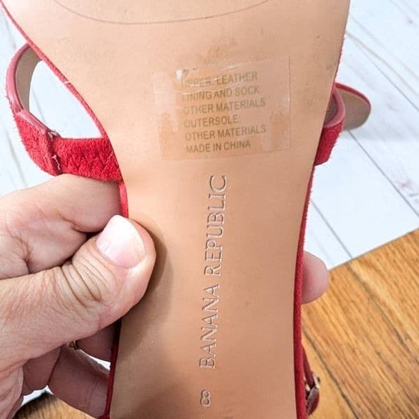 Banana Republic Laser Cut Low Block Heel Suede Sandals - Thumbnail 5