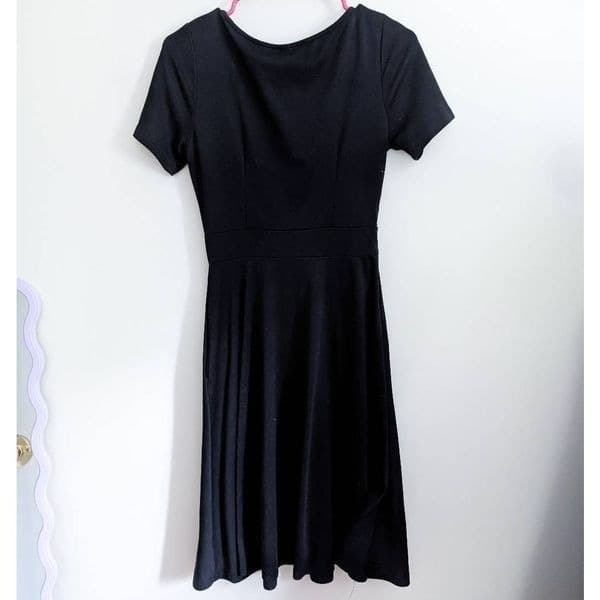 Black Cotton A-Line Dress with Pockets and Lace Trim - Thumbnail 4