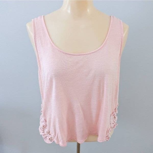 Anthropologie E Hanger M Lace Trim Crop Top Pink - Thumbnail 2