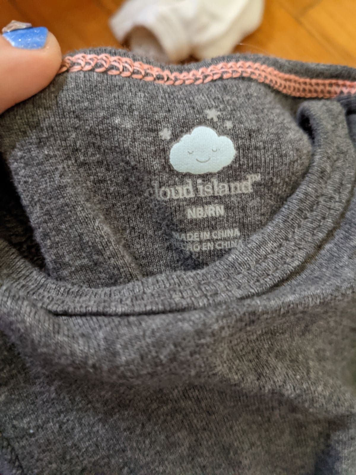 Cloud Island Short Sleeve Gray Onesie - Thumbnail 3
