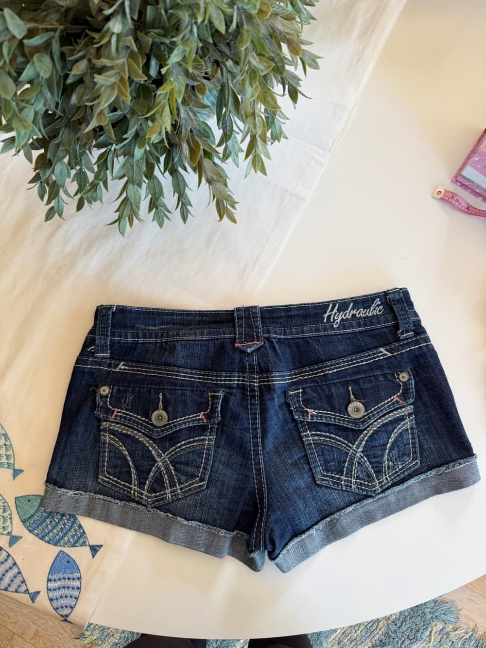 Vintage Dark Wash Denim Cuffed Shorts - Thumbnail 3
