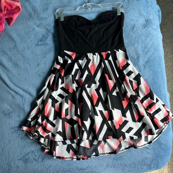 Chic Black and Geometric Pattern Dress - Thumbnail 9