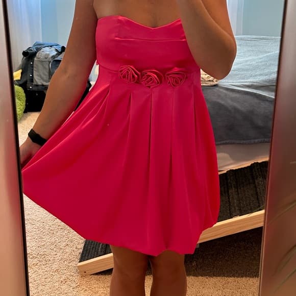 Vintage Barbie Pink Silk Bubble Dress with Rose Accents - Thumbnail 6
