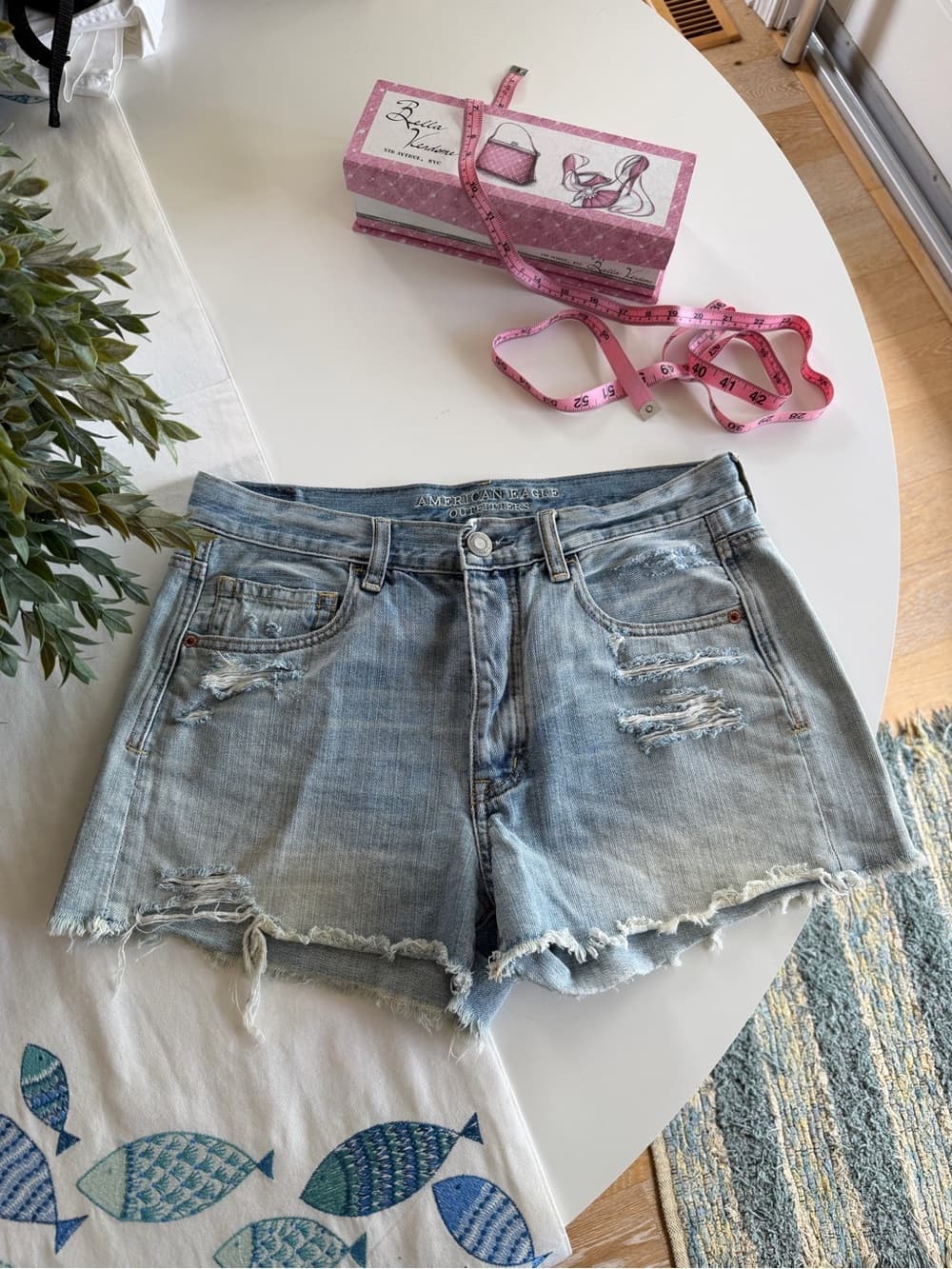 Vintage Distressed Denim Cutoff Shorts - Thumbnail 6