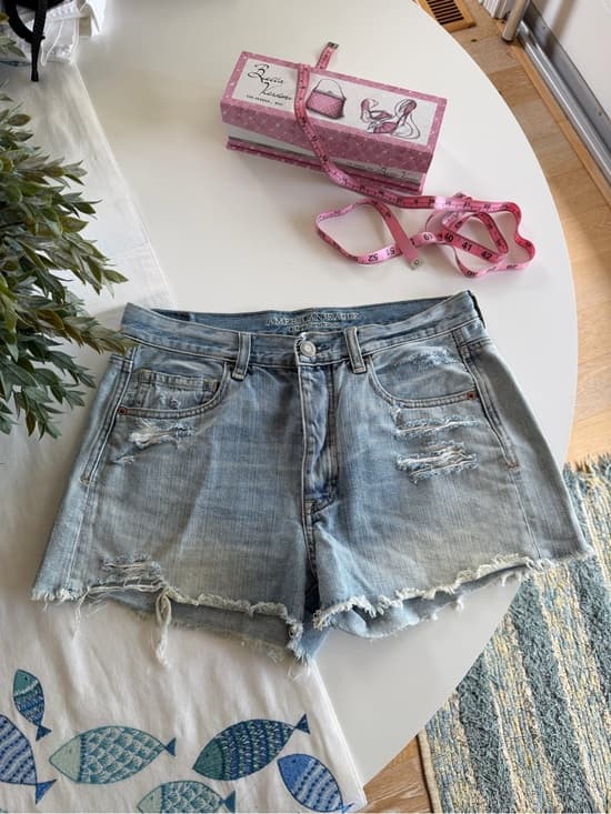 Vintage Distressed Denim Cutoff Shorts - Thumbnail 7