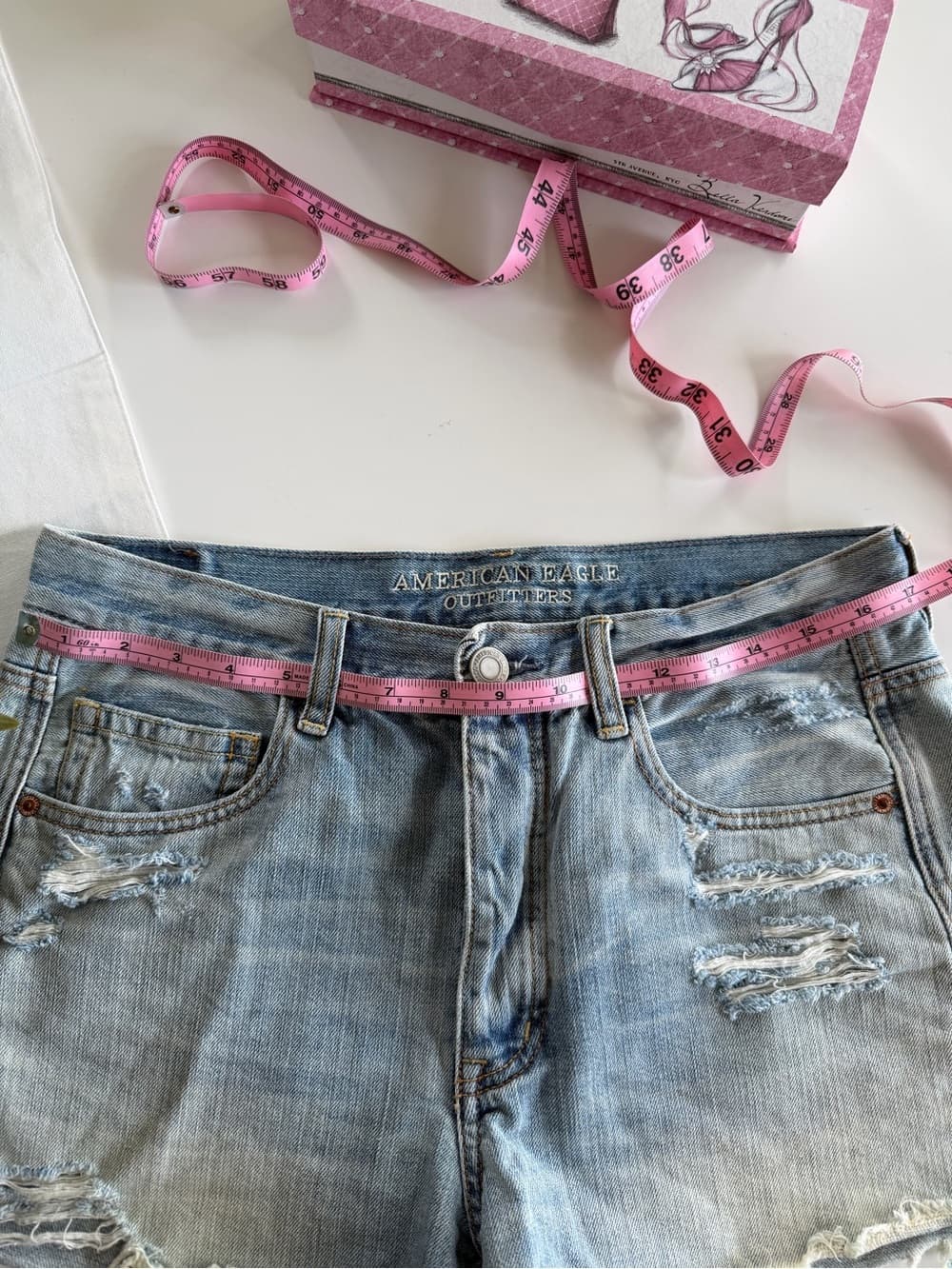 Vintage Distressed Denim Cutoff Shorts - Thumbnail 2